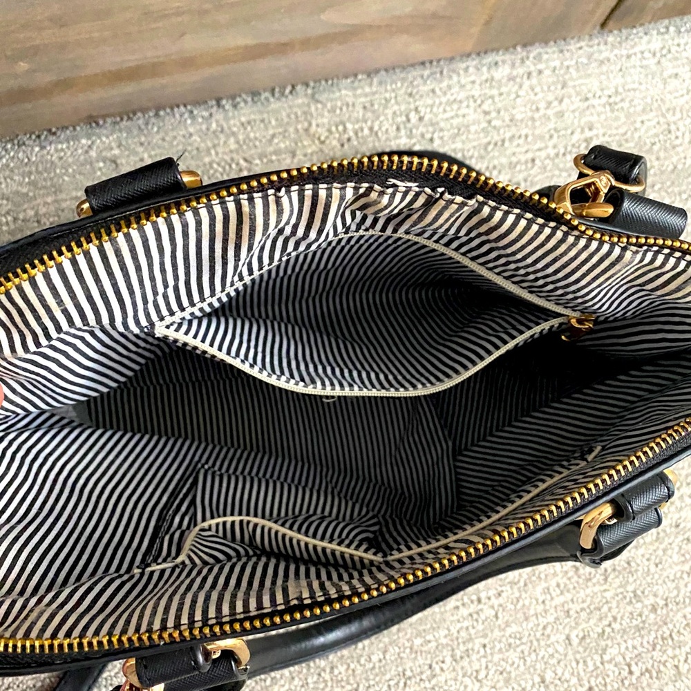 Purse - Picture 4 of 4